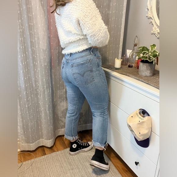 Levi’s Wedgie Fit - Picture 3 of 3